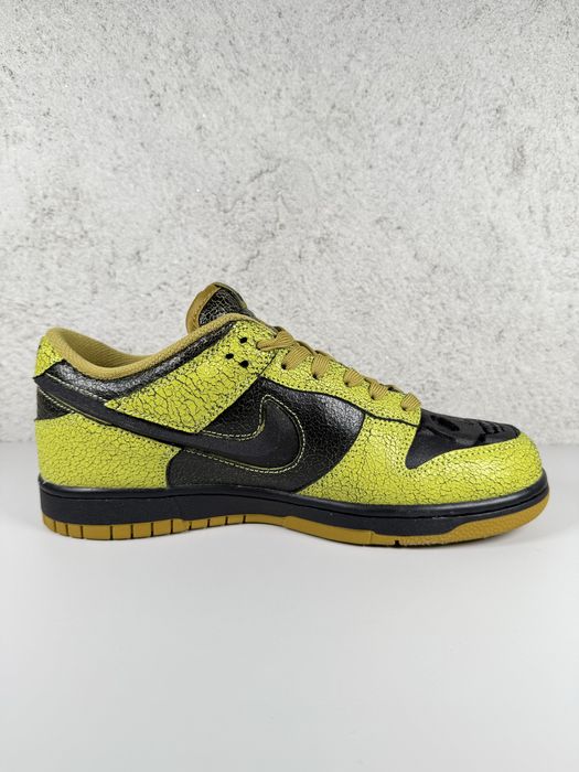 Nike Dunk Low Retro QS Halloween Skull