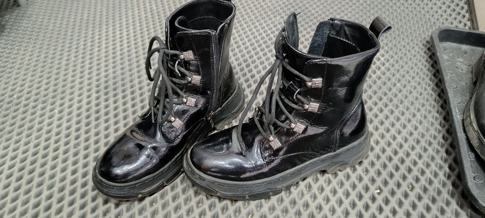 Демисезонные сапожки