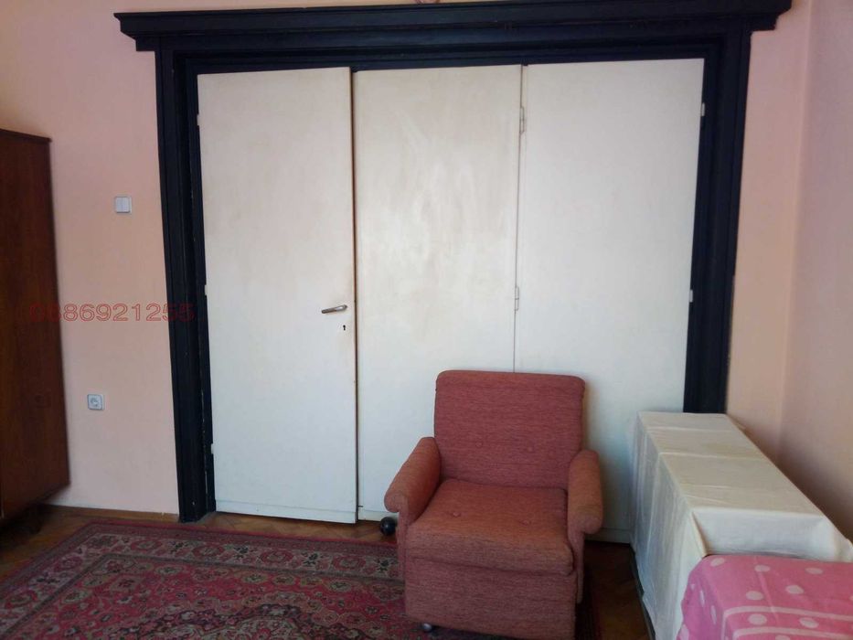 Дава се под наем  в София, Оборище - 16 кв.м за 244.29 € - Снимка #3