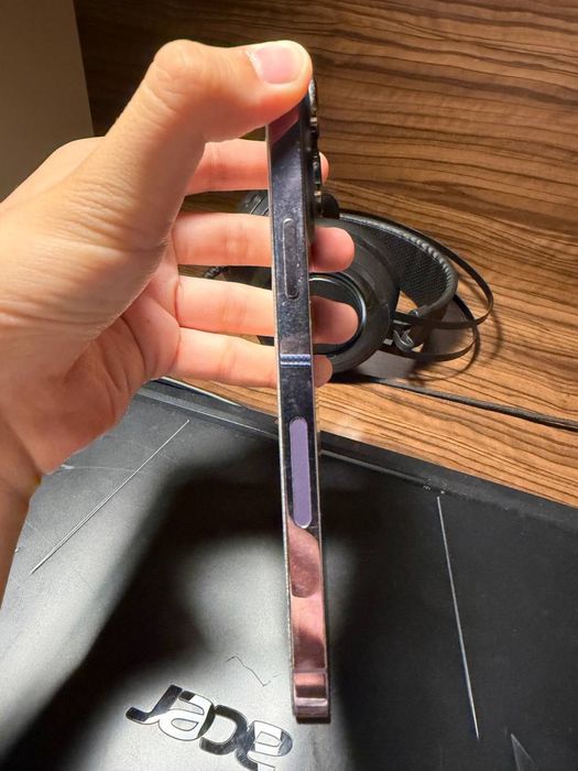 Продам iPhone 14 Pro Max