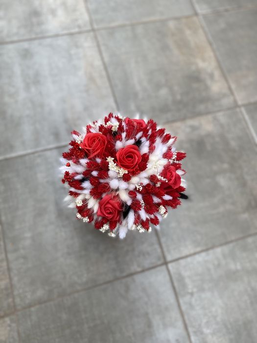 Buchete mireasa, nasa, lumanari cununie, cocarde, bratari