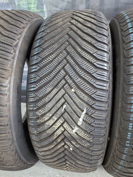 235/55/18 MICHELIN 4бр