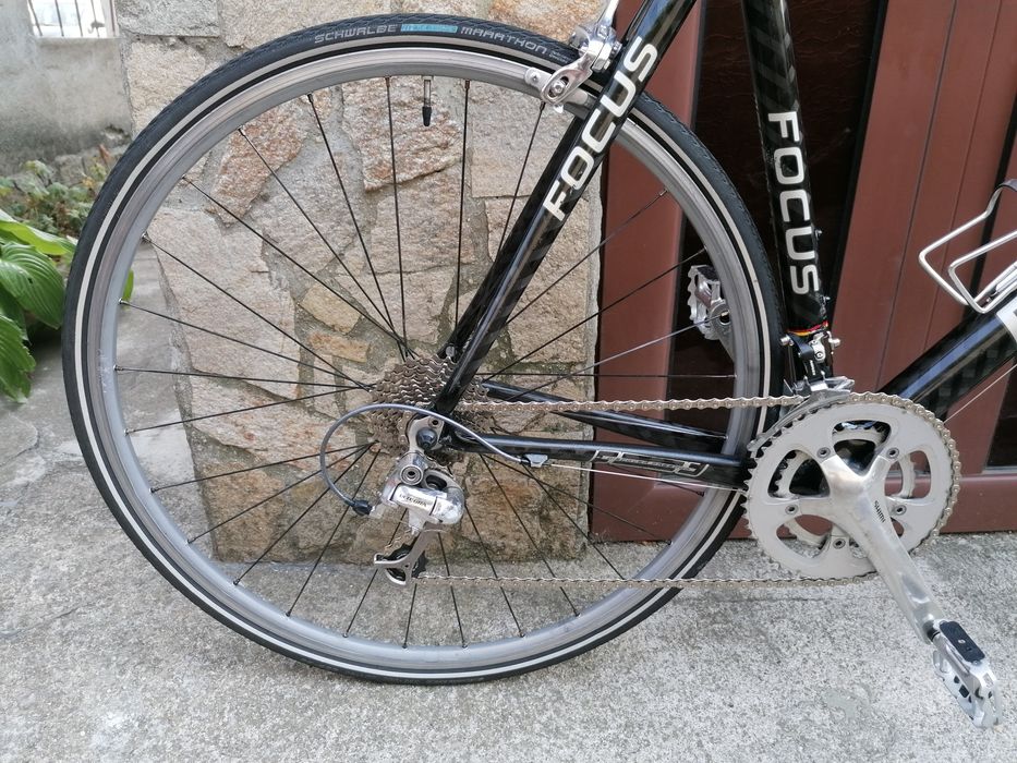 Шосеен FOCUS Carbon, Shimano Ultegra 2 * 10