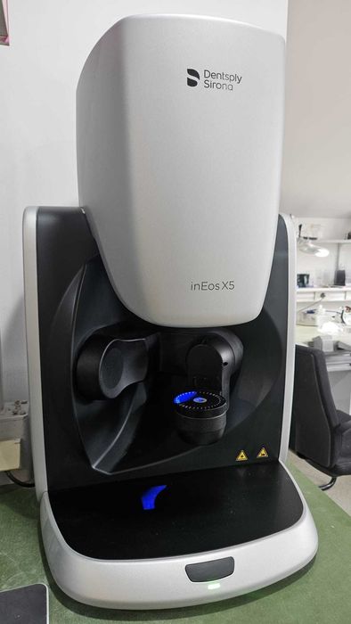 Scanner InEos X5 + Calculator + Soft SW22 - Densply Sirona
