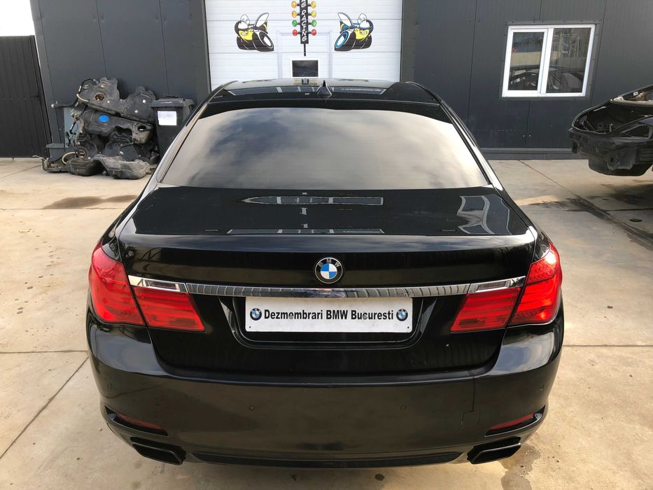 Dezmembrez BMW seria 7 F01 740d biturbo an 2010 N57D30B 306cp