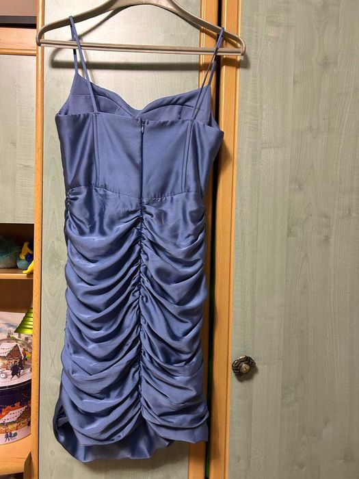 Официална рокля къса