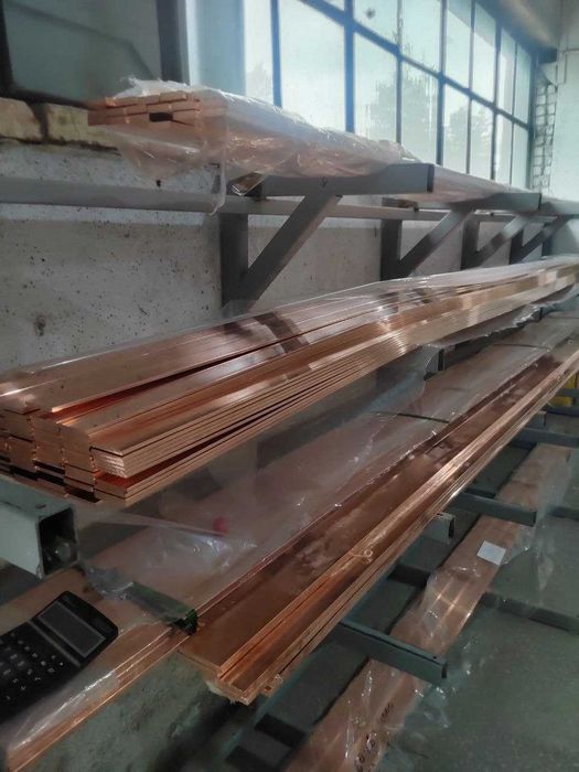 Медная шина ,в наличии всех размеров