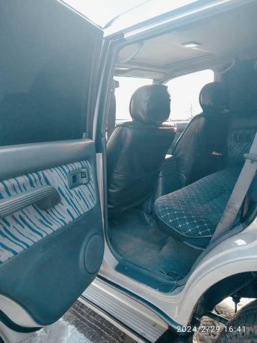 Тойота  Ленд Крузер Прадо