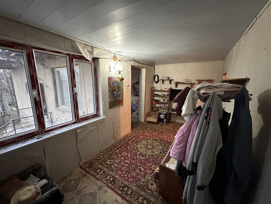 Продается дача 6 соток в паркенте.  Навбахор.