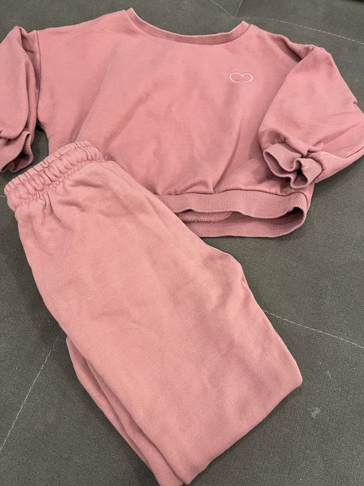 Дрешки за момиченце