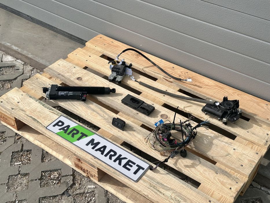 Автоматичен багажник AUDI A8 D5 комплект