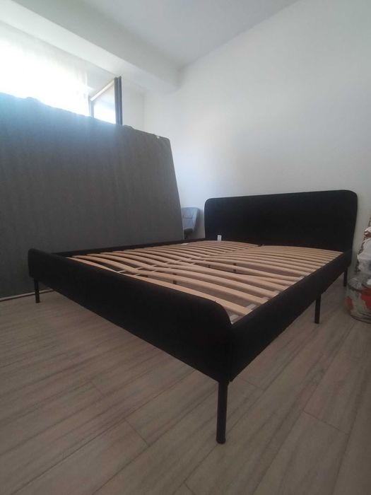 Pat tapițat Ikea cu saltea