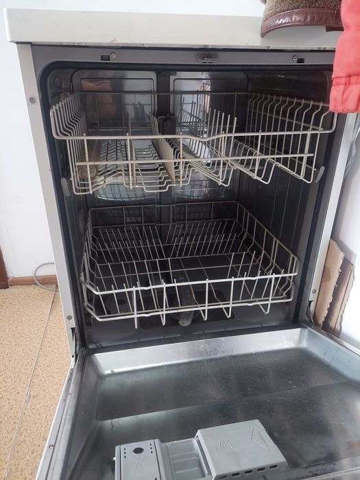 Продам посудомоечная машина