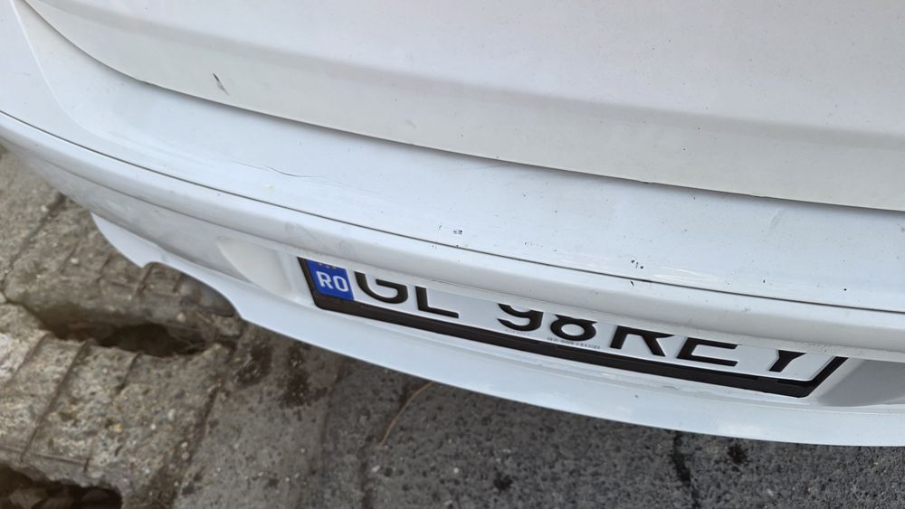 Vand BMW 116d 2.0 diesel