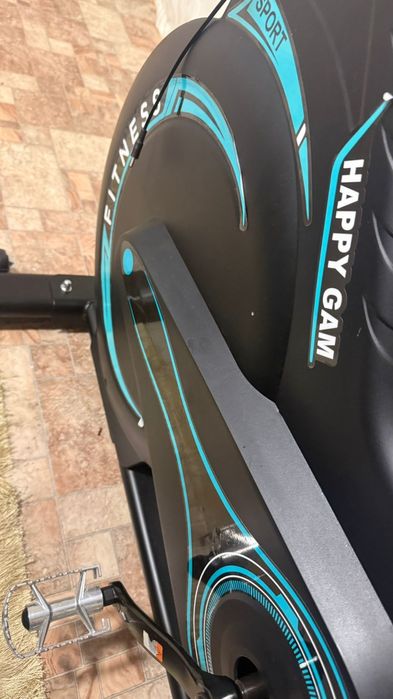 Велотренажёр почти нови