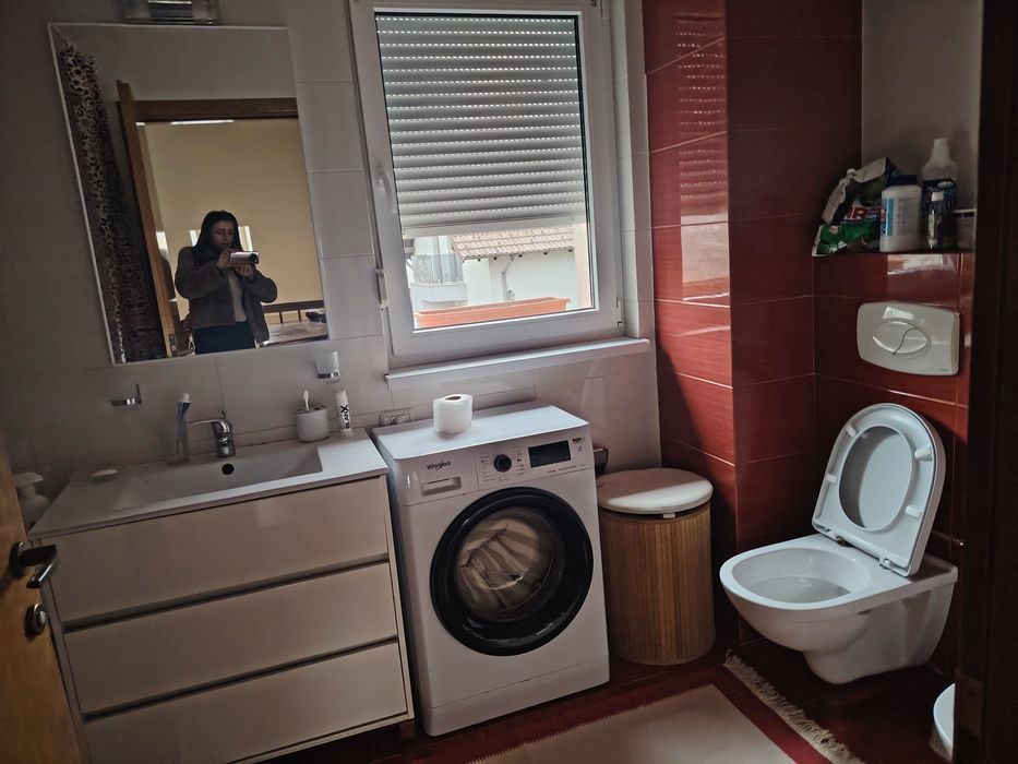 Vând vila P+M Platou Gavana