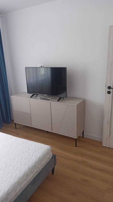 P.F. Inchiriez apartament 3 camere in centru, Piata Abator
