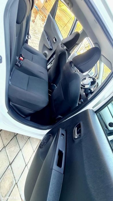 Toyota Yaris hibrid