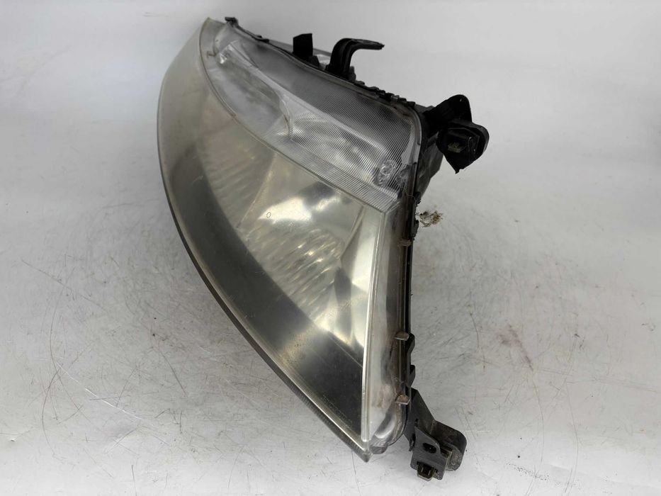 Far dreapta cu xenon Honda Civic an 2008
