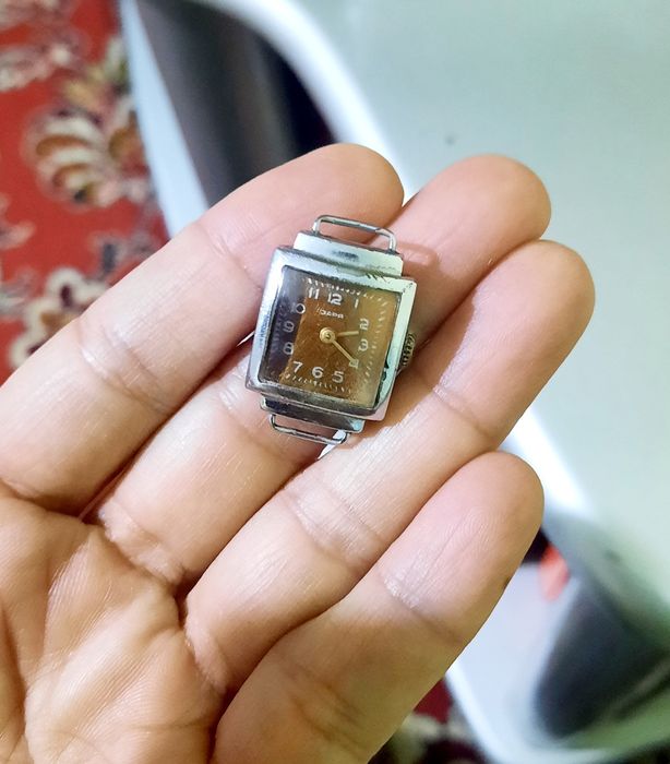 Механические женские часы Заря