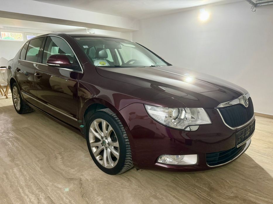 Skoda Superb 2.0TDI 140Cp Model 2011 DSG automata ,dotari foarte bune