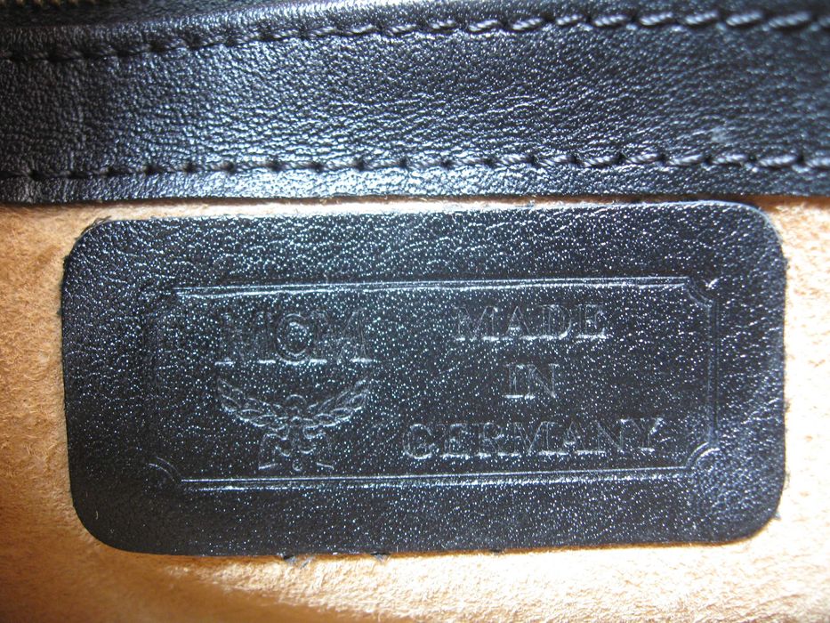 MCM handmade design by Michael Cromer оригинална дамска мини чанта