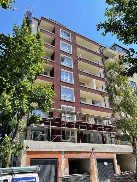 Продава се Двустаен апартамент в София, Център - 76 кв.м за 2350 €/кв.м - Снимка #1