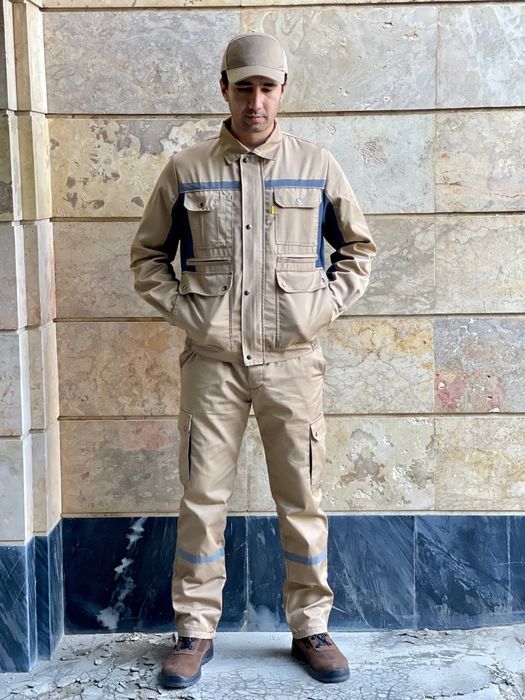 Спецодежды для рабочих и ИТР