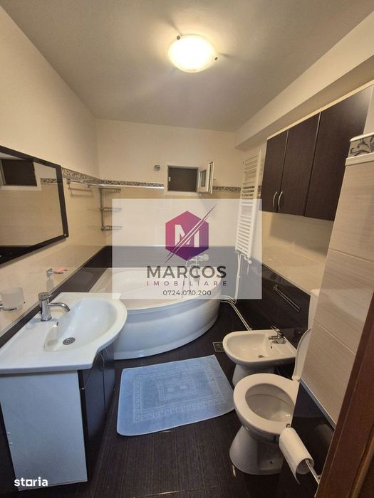 Închiriez apartament 2 camere Micro 4