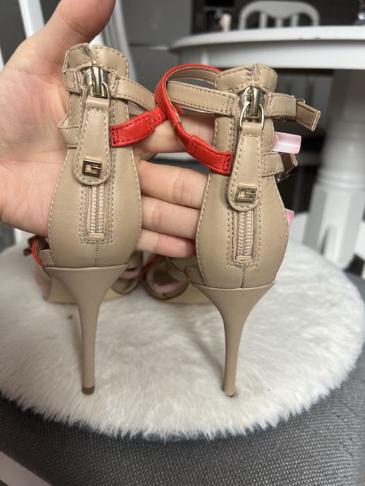 GUESS sandale piele naturală 38 NOI toc 10 cm