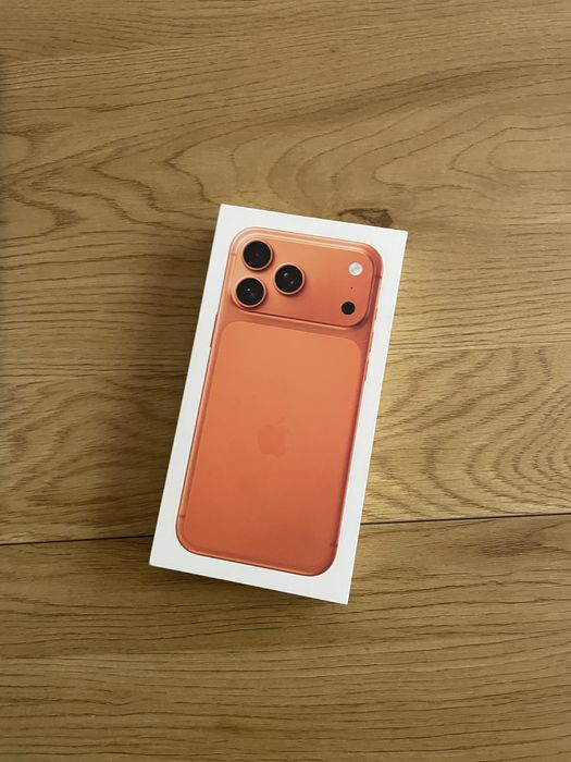 Бартер нов iPhone 17 pro max 512gb