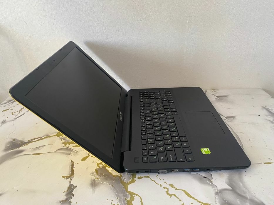 ASUS intel core i5/Nvidia GeForce 940M/SSD/OZU 8GB