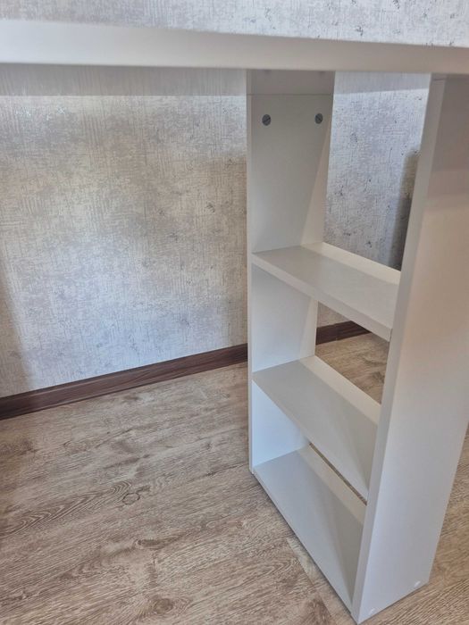 Стол белый 80×45×75
