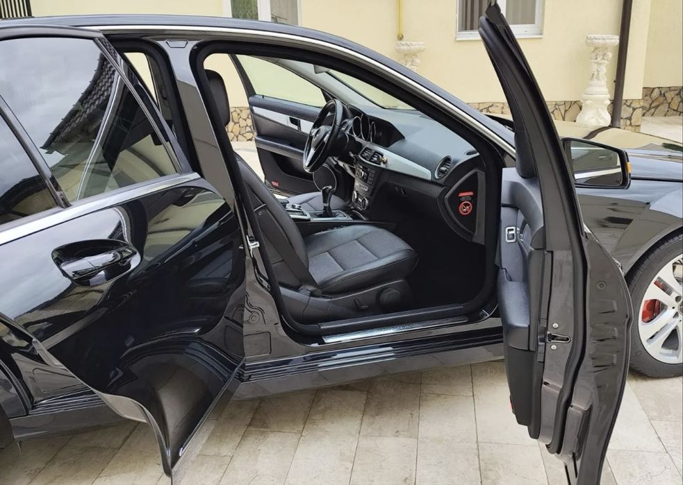 MERCEDES-BENZ C-Class 2012 — imagine 5