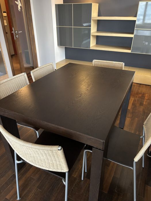 Трапезна маса венге масив