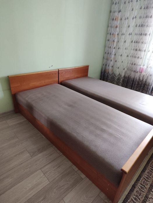 Продам 2 кровати спальные
