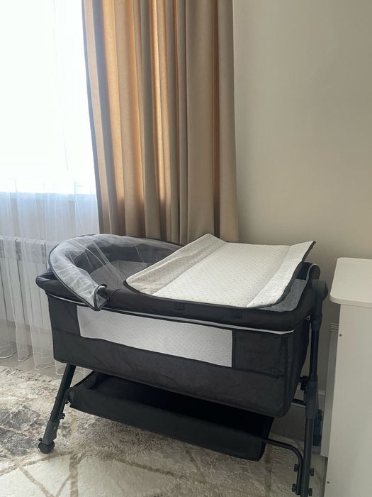 Продам детскую кроватку от 0