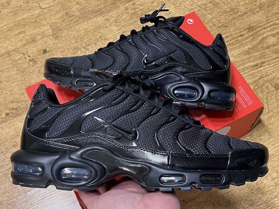 *NOU* Nike Tn Air Max negri - verificare colet