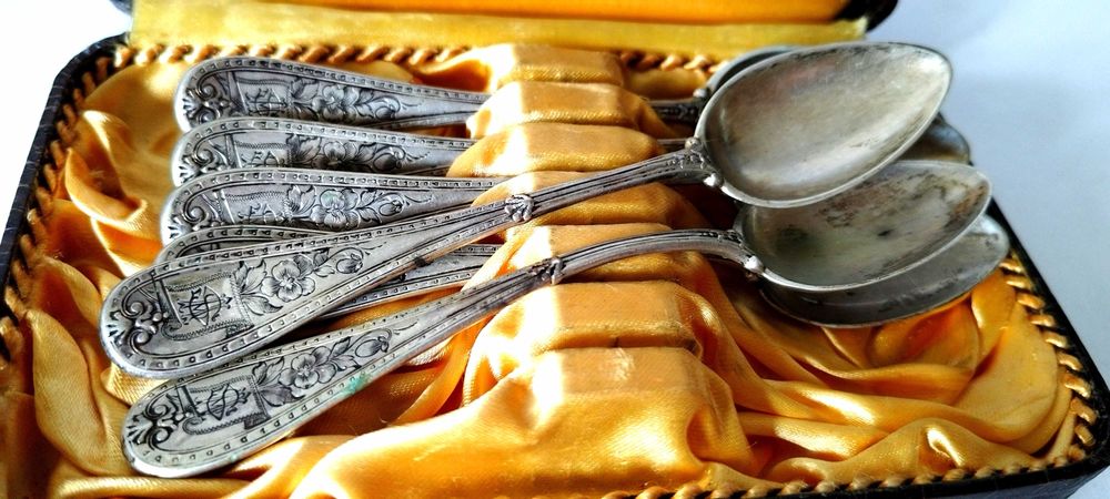 Set lingurite argint romanesti