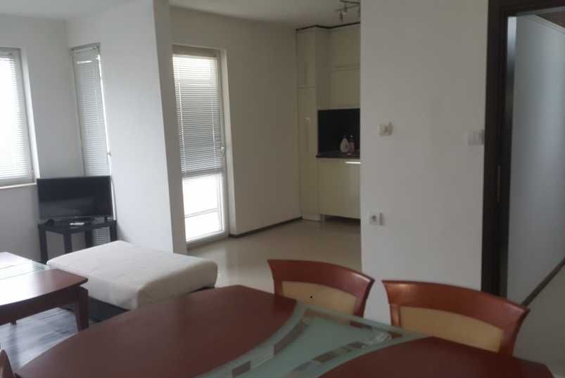 Дава се под наем Тристаен апартамент в Пловдив, Остромила - 90 кв.м за 316.2 € - Снимка #8