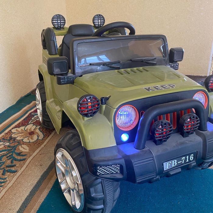 Машина детская