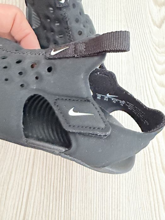 Sandale Nike,marimea 22,purtate prin casa