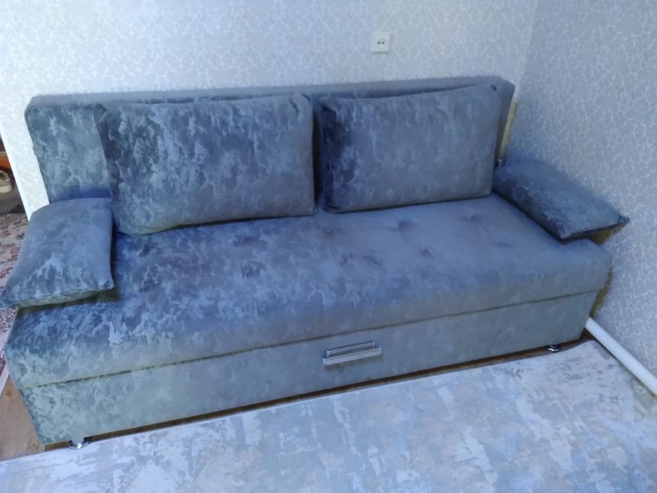 Диван раздвижной