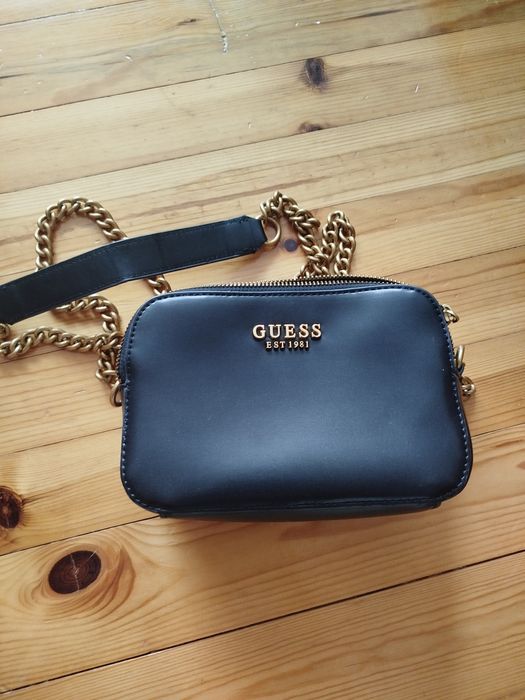 Дамска чанта Guess