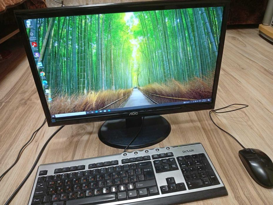 Компютър и Монитор Lenovo mini