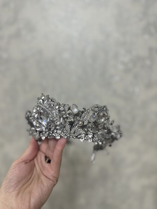 Диадема корона красивая