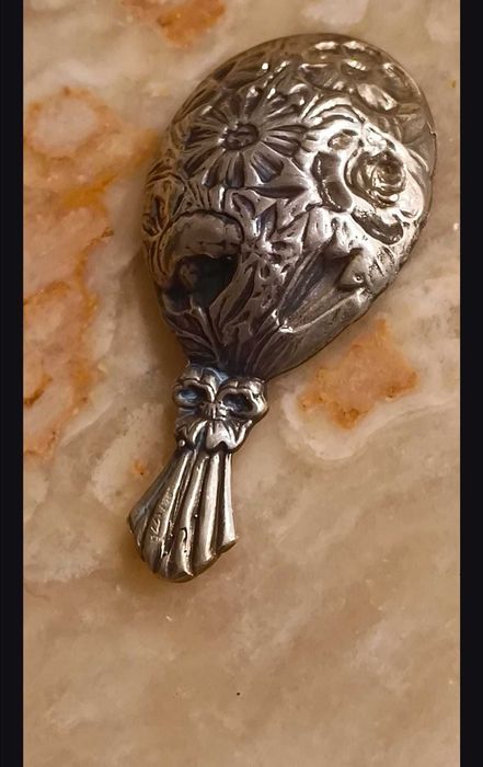 Много красива сребърна лъжица ръчна изработка