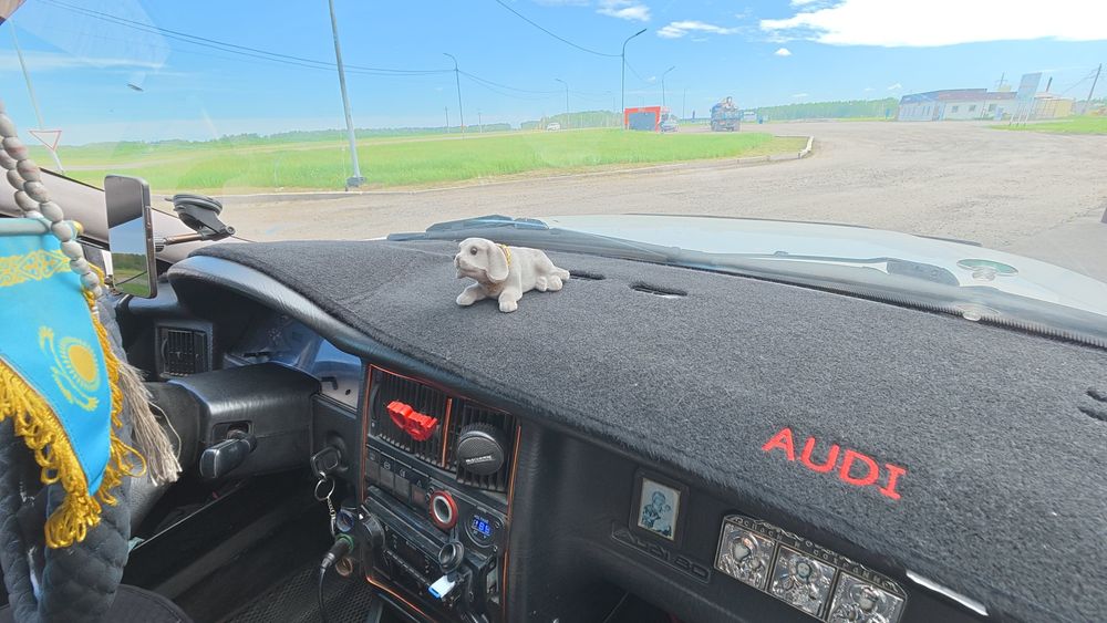 Продам Audi 80 b4