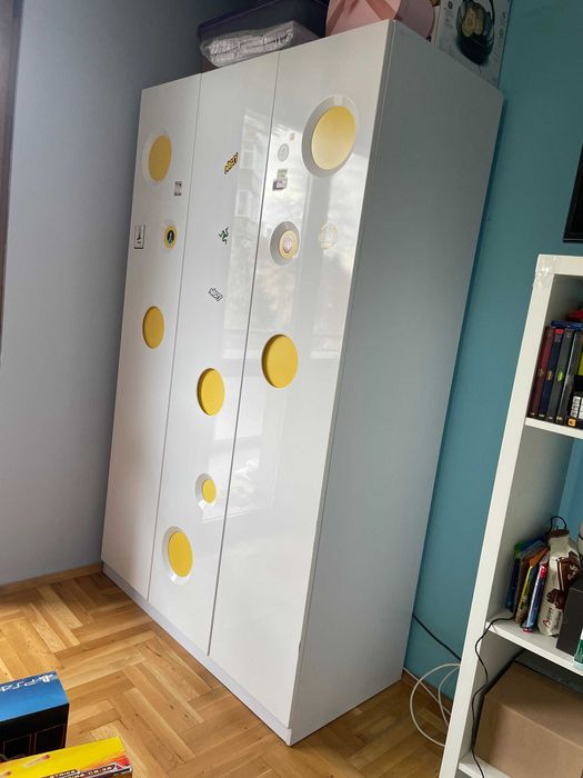 Комплект мебели - бюро, гардероб, легло с матрак 120 см, нощно шкафче