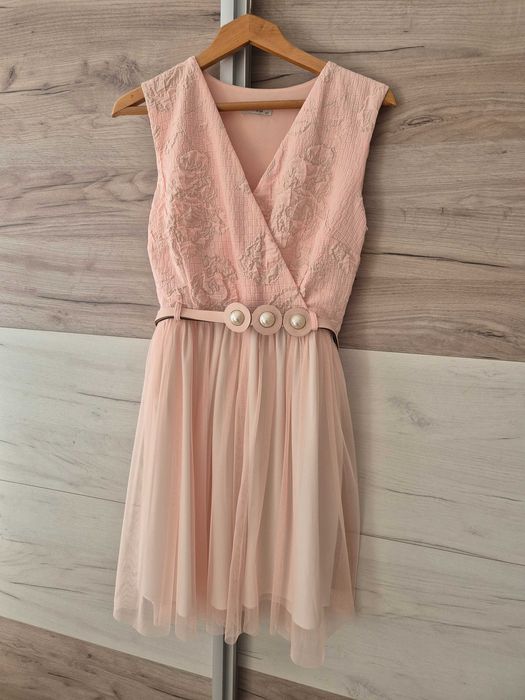 Рокля за официален повод